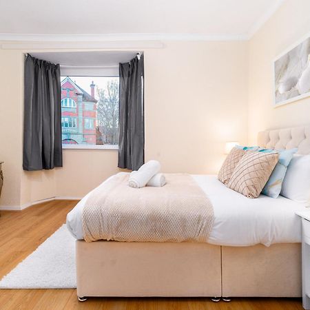 Luxury 3 Bedroom House - Harborne - Parking - Garden - Wifi & Netflix 122G Birmingham Zewnętrze zdjęcie