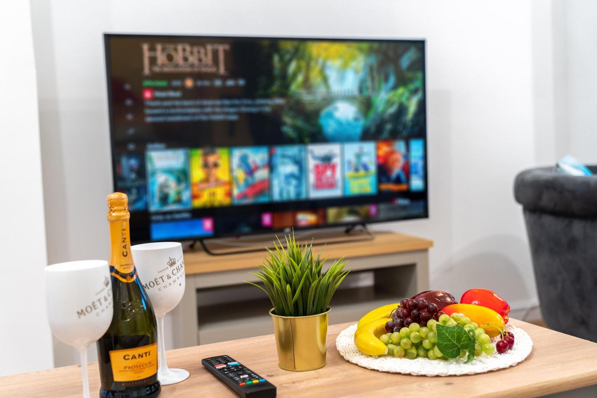 Luxury 3 Bedroom House - Harborne - Parking - Garden - Wifi & Netflix 122G Birmingham Zewnętrze zdjęcie