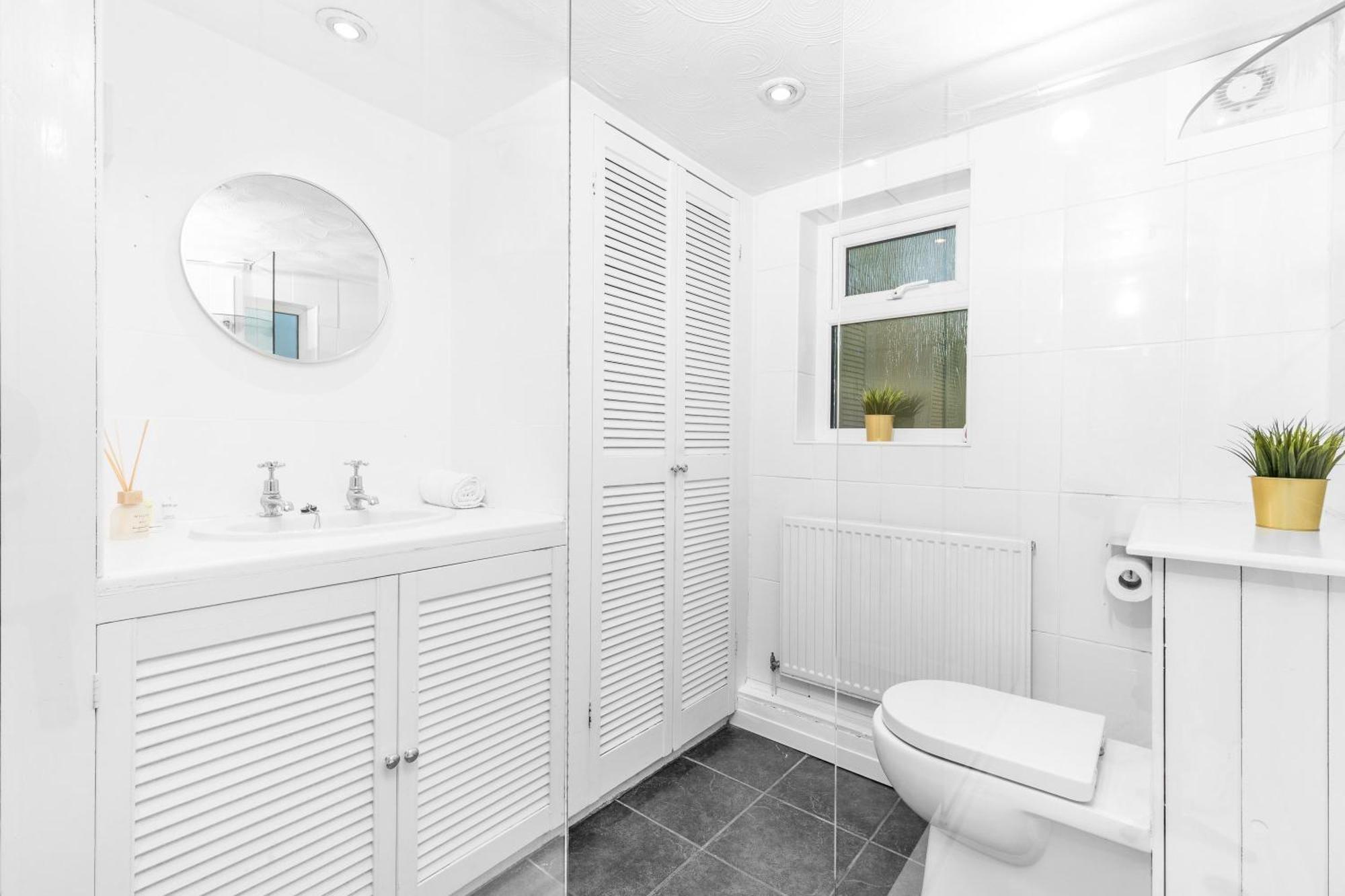Luxury 3 Bedroom House - Harborne - Parking - Garden - Wifi & Netflix 122G Birmingham Zewnętrze zdjęcie