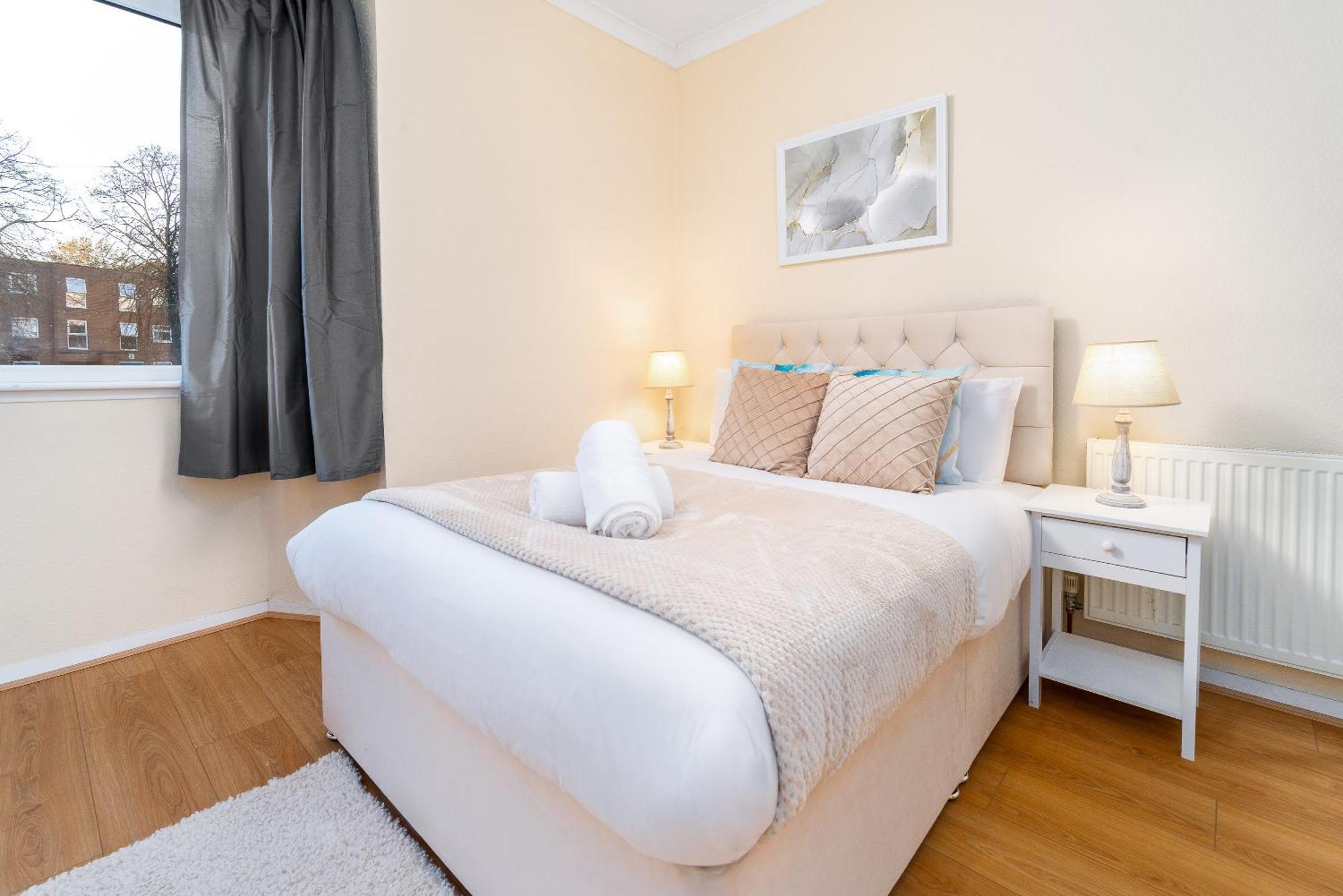 Luxury 3 Bedroom House - Harborne - Parking - Garden - Wifi & Netflix 122G Birmingham Zewnętrze zdjęcie